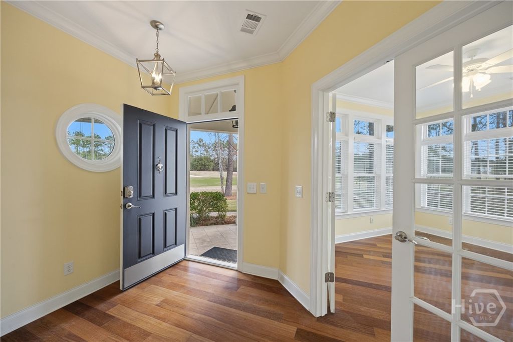 Image 10 of property listing at 168 Kingfisher Circle, Pooler, GA 31322