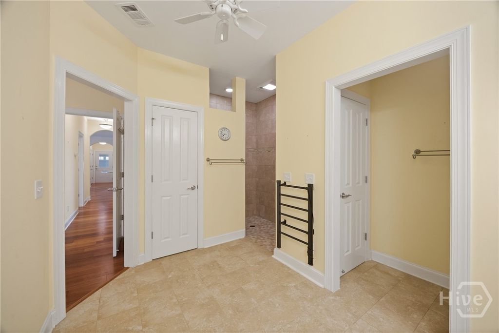 Image 38 of property listing at 168 Kingfisher Circle, Pooler, GA 31322