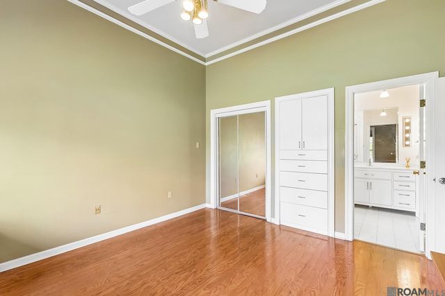 1342 Applewood Rd, Baton Rouge, LA 70808
