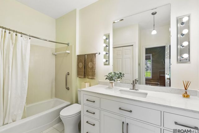 1342 Applewood Rd, Baton Rouge, LA 70808
