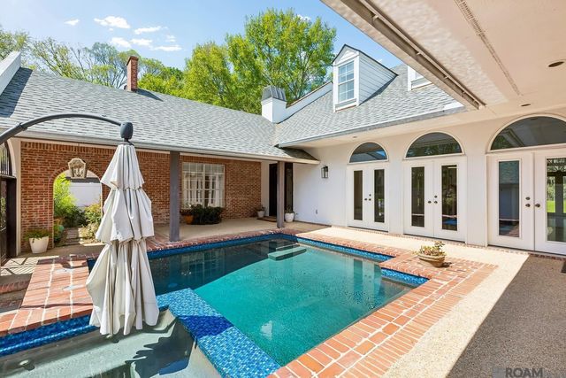 1342 Applewood Rd, Baton Rouge, LA 70808
