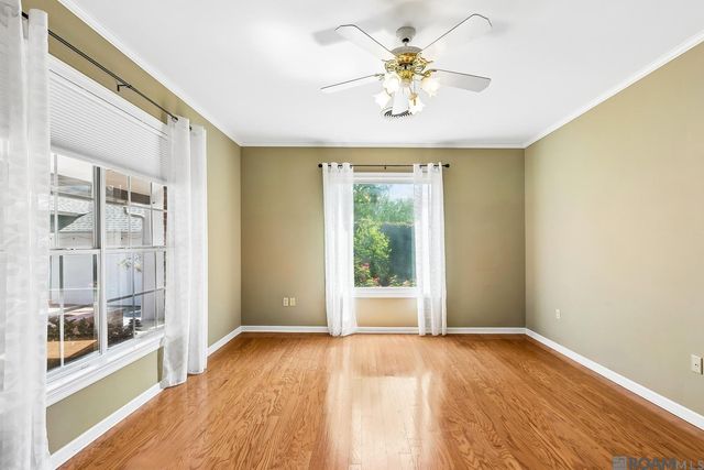 1342 Applewood Rd, Baton Rouge, LA 70808
