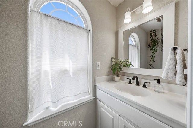 21425 Valley Oak Drive, Middletown, CA 95461