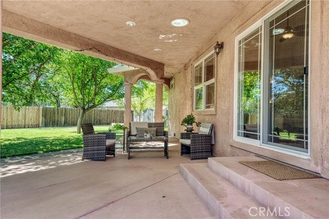 21425 Valley Oak Drive, Middletown, CA 95461