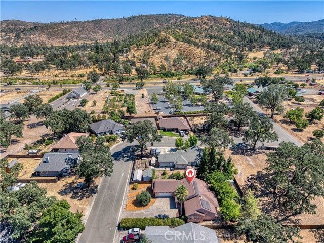 21425 Valley Oak Drive, Middletown, CA 95461