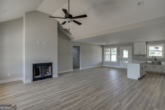 102 Creek Stone Drive 15, Hartwell, GA 30643