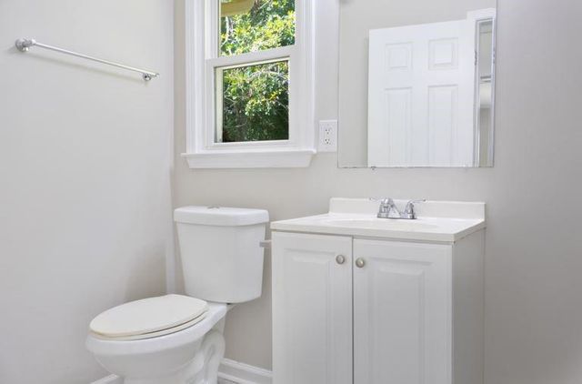 130 Rosewood Drive, Dallas, GA 30132