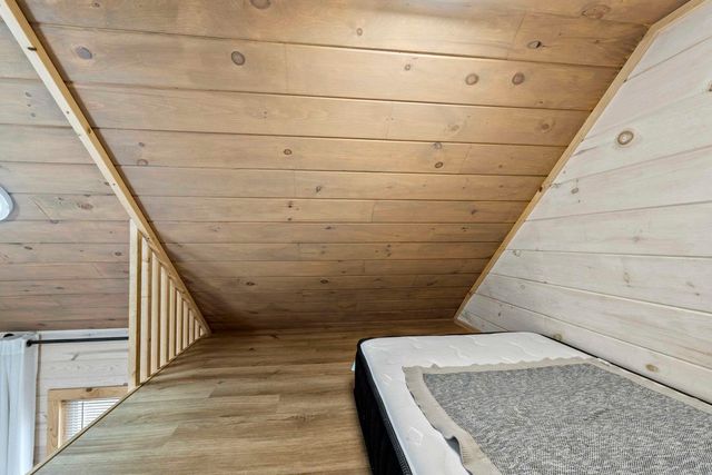 13952 N Dover Rd, Nine Mile Falls, WA 99026