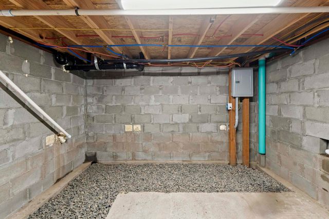 13952 N Dover Rd, Nine Mile Falls, WA 99026