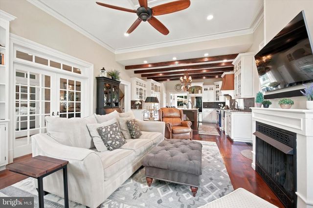 150-152 HIGH ST, Mullica Hill, NJ 08062