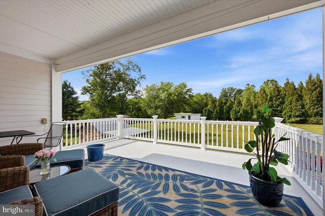 150-152 HIGH ST, Mullica Hill, NJ 08062