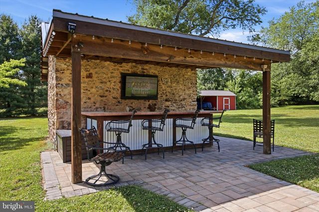 150-152 HIGH ST, Mullica Hill, NJ 08062