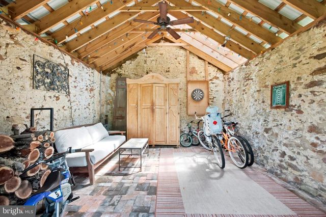 150-152 HIGH ST, Mullica Hill, NJ 08062