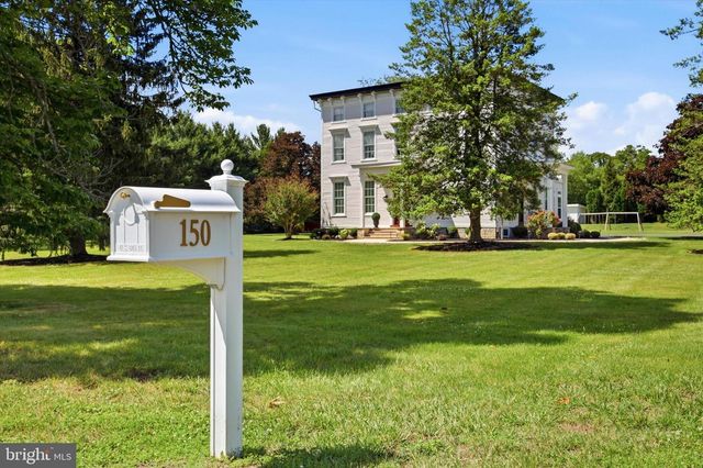 150-152 HIGH ST, Mullica Hill, NJ 08062