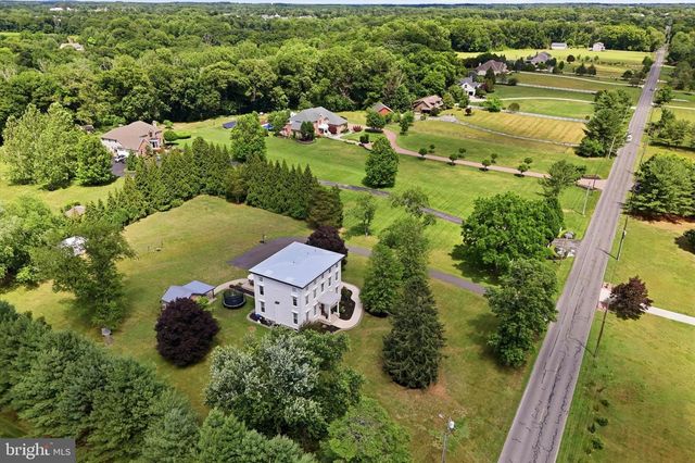 150-152 HIGH ST, Mullica Hill, NJ 08062