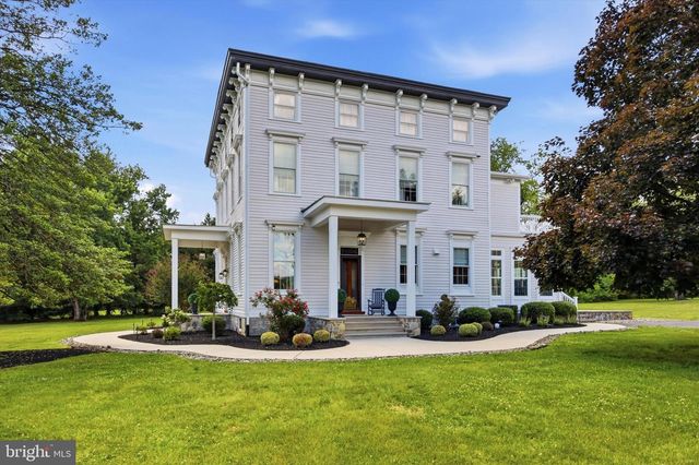 150-152 HIGH ST, Mullica Hill, NJ 08062