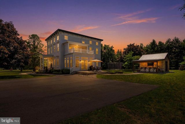 150-152 HIGH ST, Mullica Hill, NJ 08062