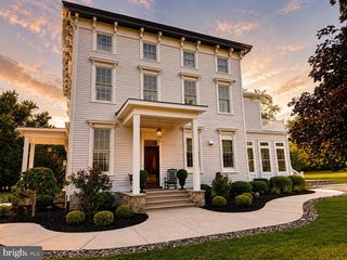 150-152 HIGH ST, Mullica Hill, NJ 08062