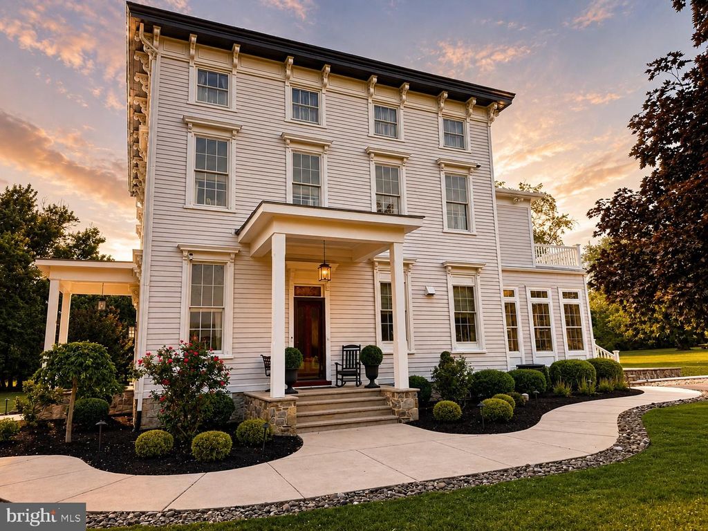 150-152 HIGH ST, Mullica Hill, NJ 08062