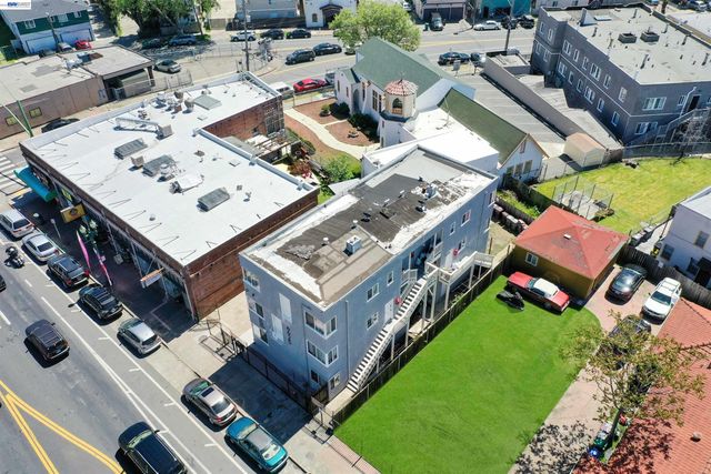 6625 Bancroft Ave, Oakland, CA 94605