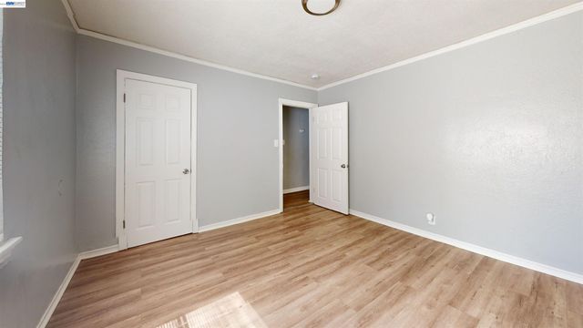 6625 Bancroft Ave, Oakland, CA 94605