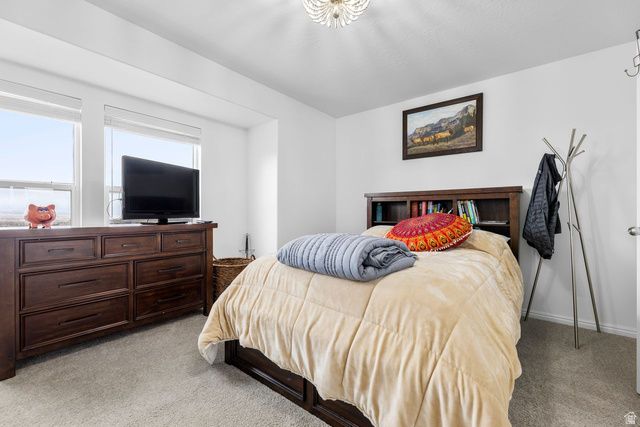 33 E ANN ARBOR DR, Draper, UT 84020