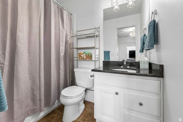 33 E ANN ARBOR DR, Draper, UT 84020