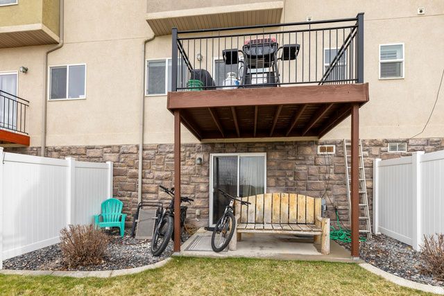 33 E ANN ARBOR DR, Draper, UT 84020