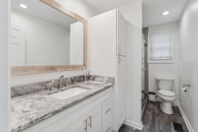 1006 Indian Trl, Castalian Springs, TN 37031