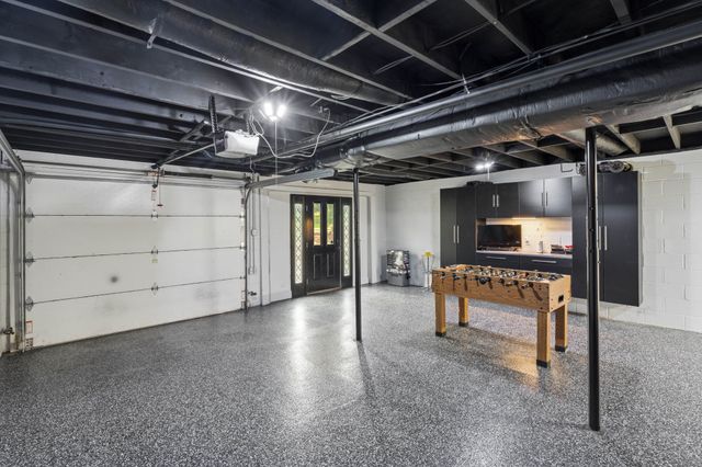 1006 Indian Trl, Castalian Springs, TN 37031