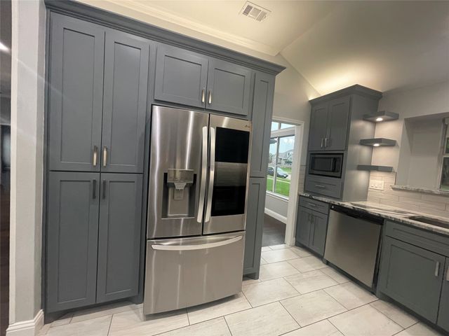 2725 Covington Drive, Garland, TX 75040
