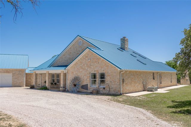 3612 HWY 1689, Comanche, TX 76442
