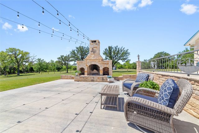 3612 HWY 1689, Comanche, TX 76442