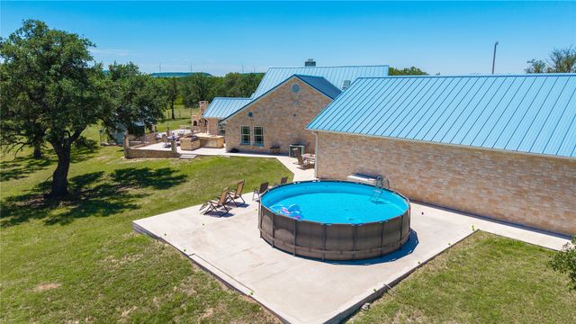 3612 HWY 1689, Comanche, TX 76442