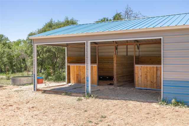 3612 HWY 1689, Comanche, TX 76442