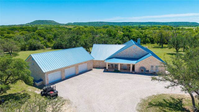 3612 HWY 1689, Comanche, TX 76442