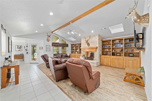 3612 HWY 1689, Comanche, TX 76442