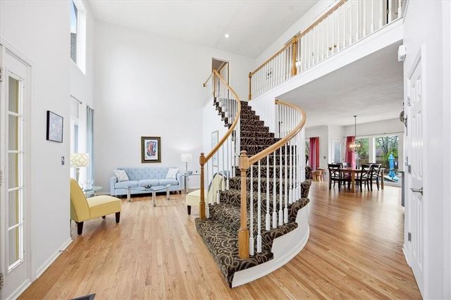 5404 W 153rd Street, Leawood, KS 66224