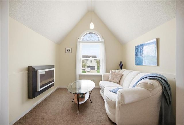 5404 W 153rd Street, Leawood, KS 66224