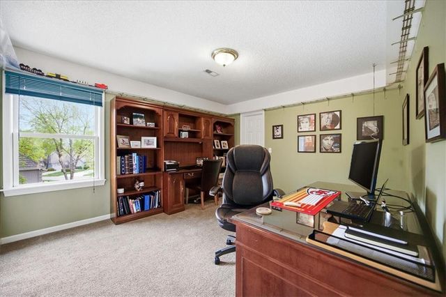 5404 W 153rd Street, Leawood, KS 66224