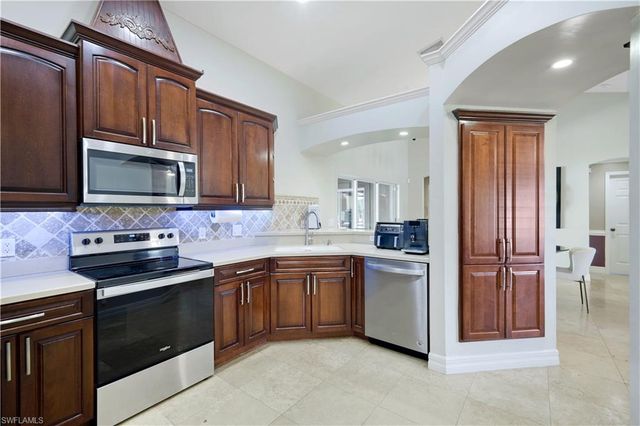 4312 25th PL, Cape Coral, FL 33914
