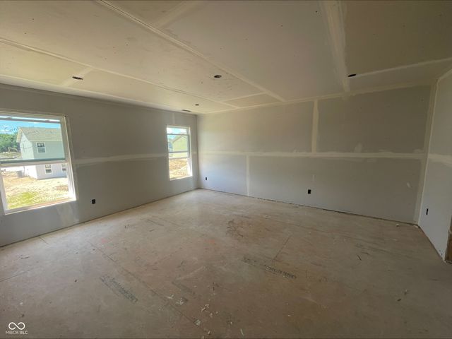 9557 Hemingway Drive, Indianapolis, IN 46239
