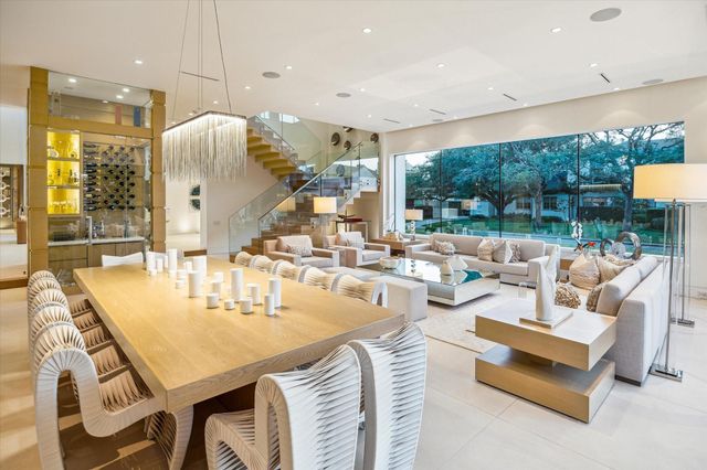 311 Brown Saddle Street, Houston, TX 77057