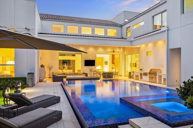 311 Brown Saddle Street, Houston, TX 77057