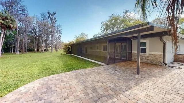 9016 HOGANS BEND, Tampa, FL 33647