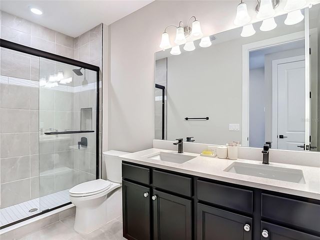 8891 DRUMMER PLANK DRIVE, Wesley Chapel, FL 33545