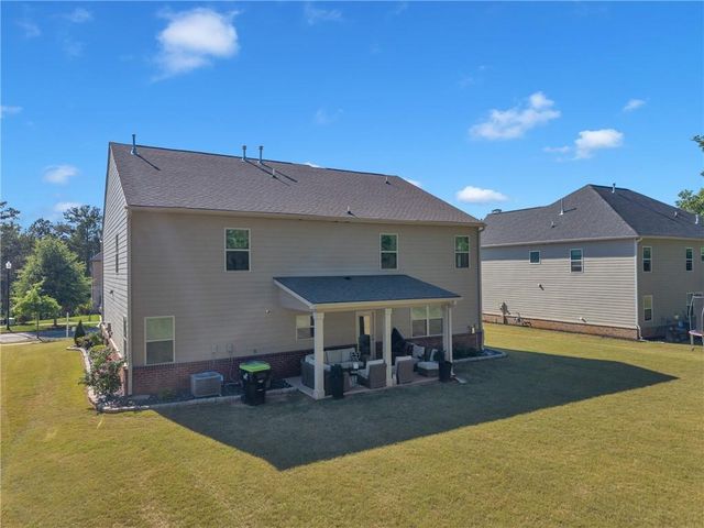 8033 Louis Drive, Locust Grove, GA 30248