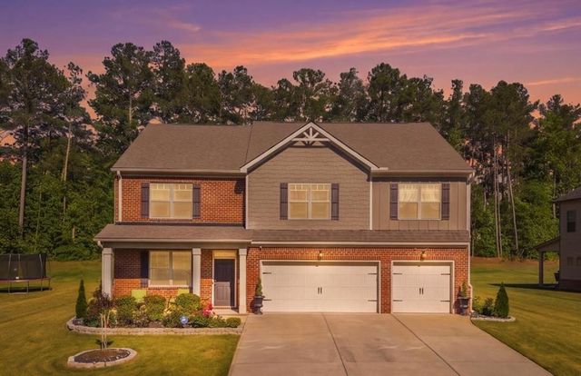 8033 Louis Drive, Locust Grove, GA 30248