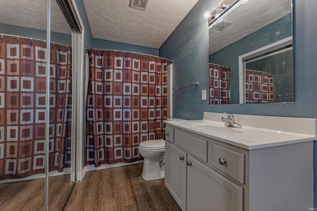 4150 Shadwell Drive, Evansville, IN 47715