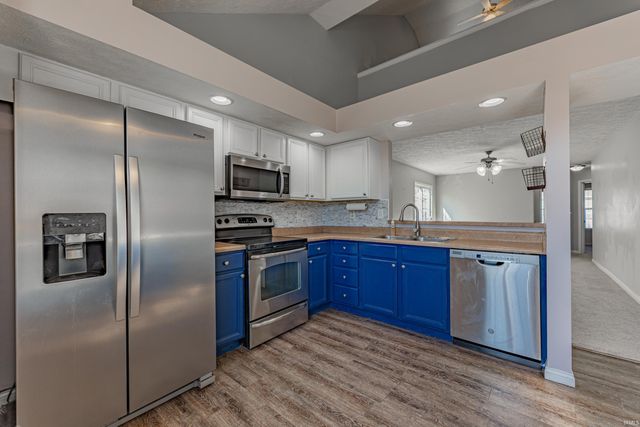 4150 Shadwell Drive, Evansville, IN 47715